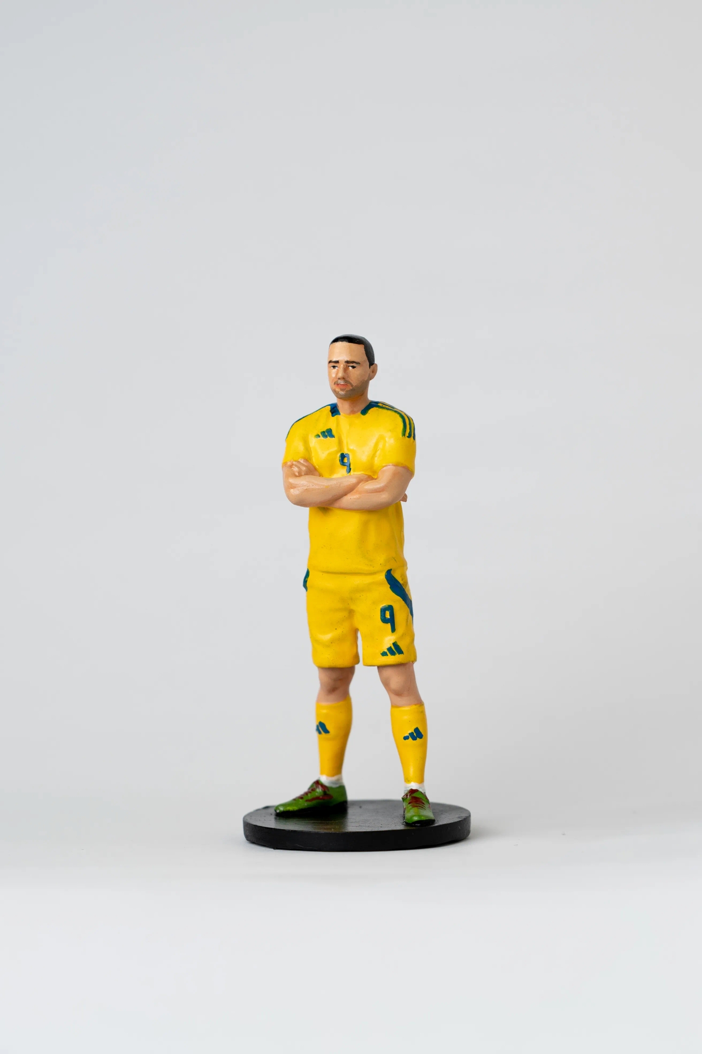 Фігурка Олексія Гуцуляка