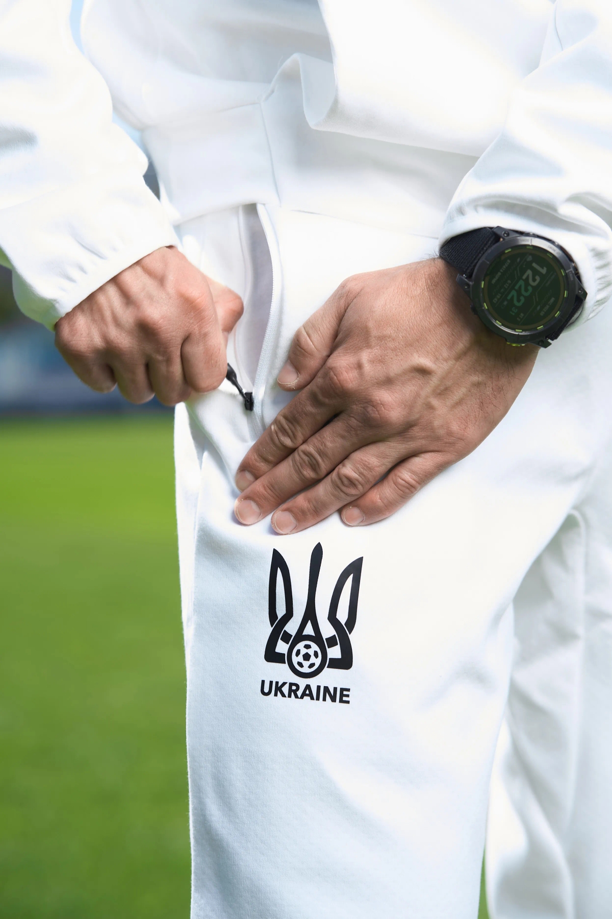 Спортивні штани "Аdidas Z.N.E. Sportswear"  Розмір: S