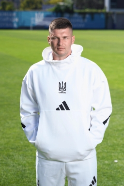 Худі "Аdidas Z.N.E. Sportswear" Розмір: S