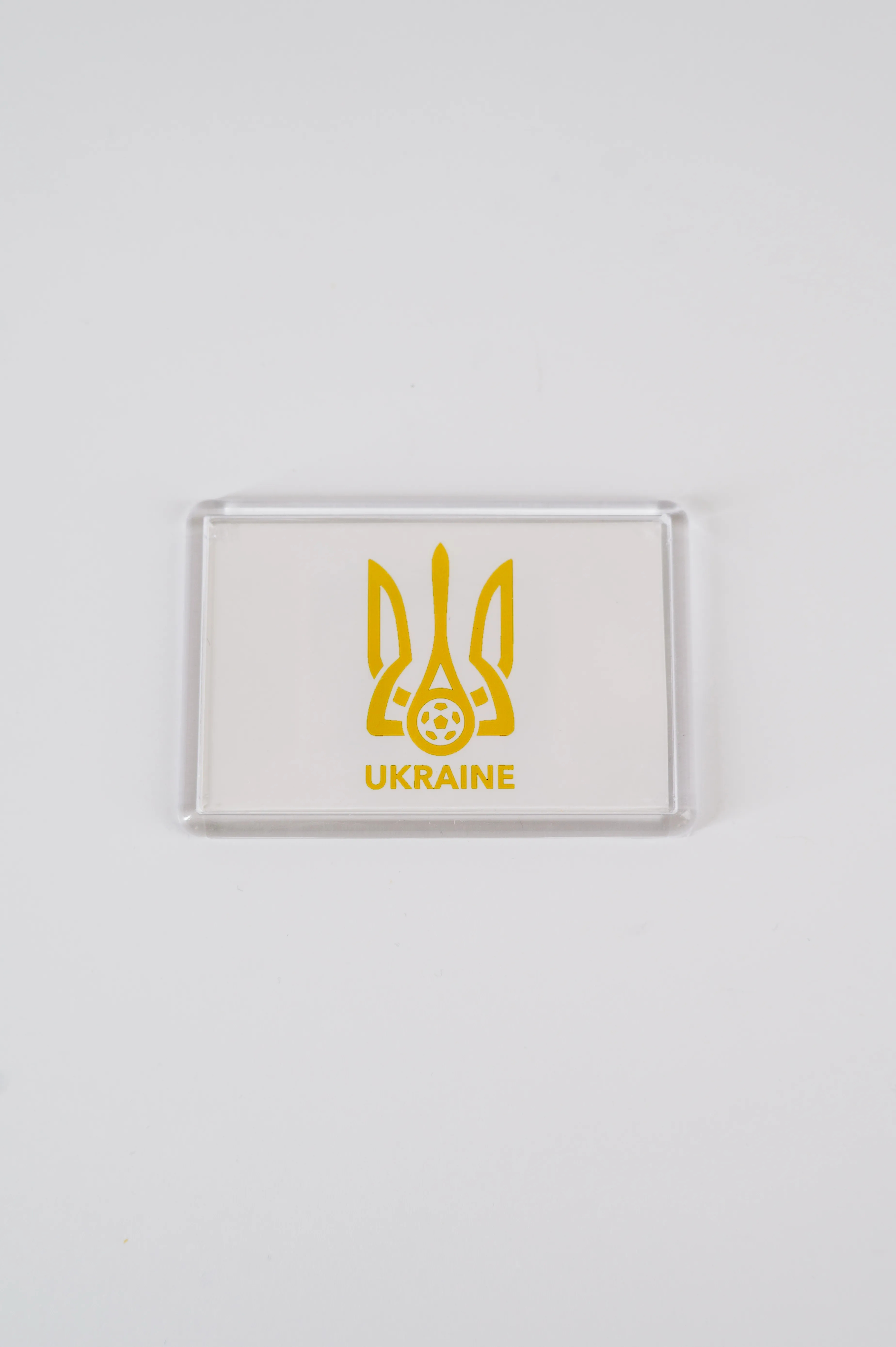 Магніт акриловий білий