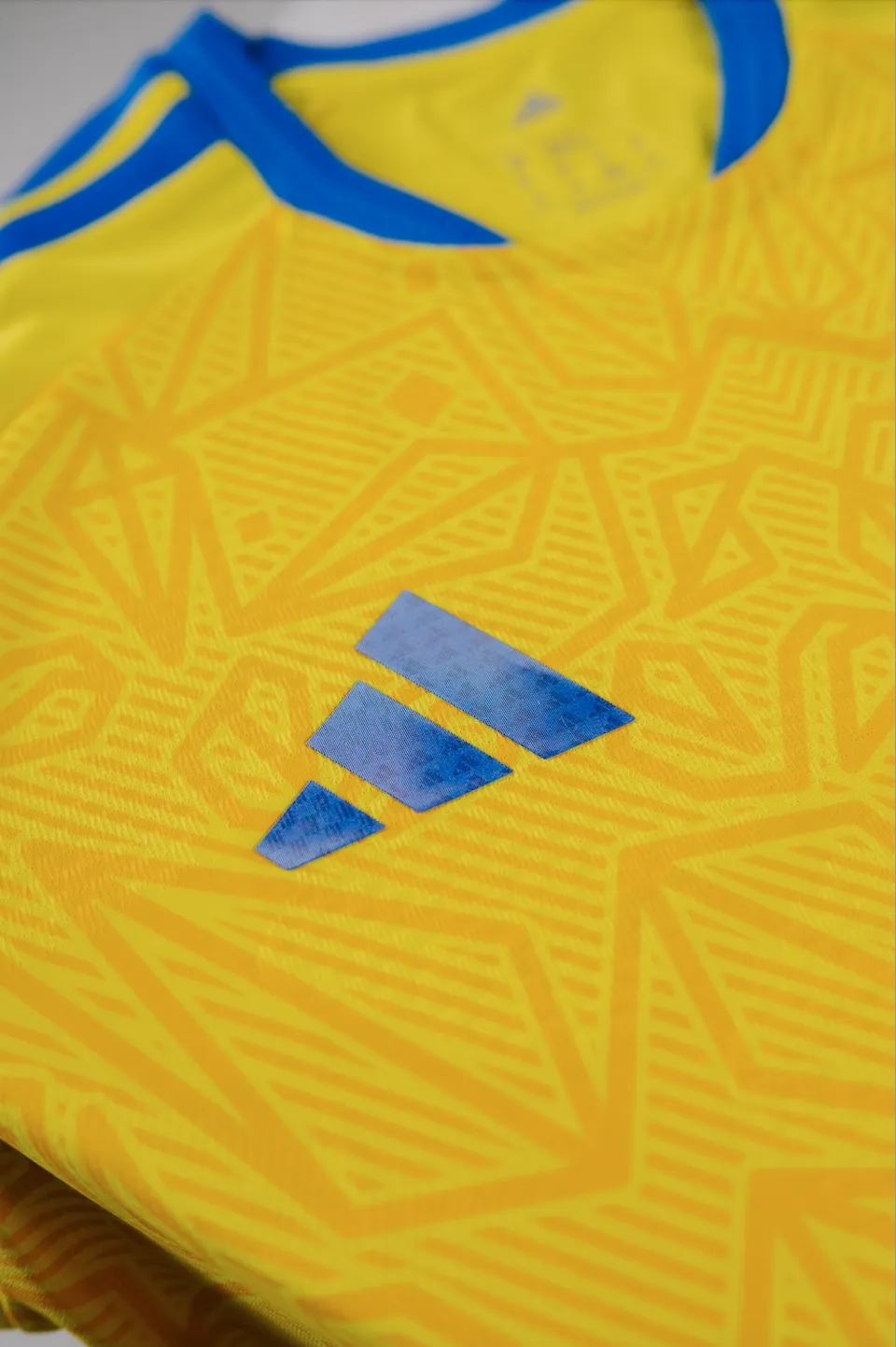 Домашнє джерсі Ukraine 26 Authentic https://shop.uaf.ua Розмір: S Домашнє джерсі Ukraine 26 Authentic Розмір: S