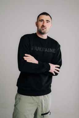 Світшот «Ukraine» https://shop.uaf.ua Розмір: S Світшот «Ukraine» Розмір: S