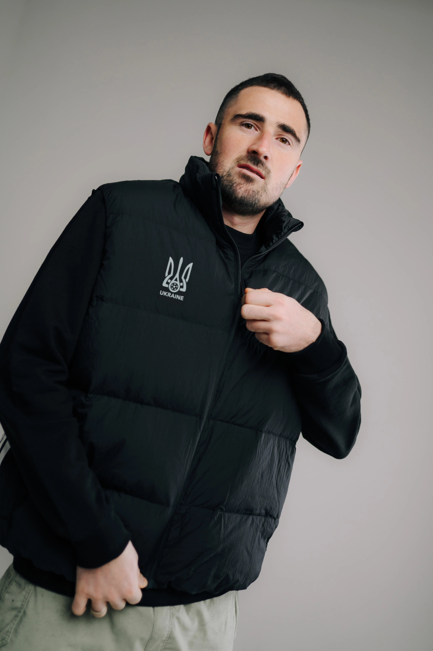 Пуховий жилет "Essentials Climawarm" https://shop.uaf.ua Пуховий жилет "Essentials Climawarm"