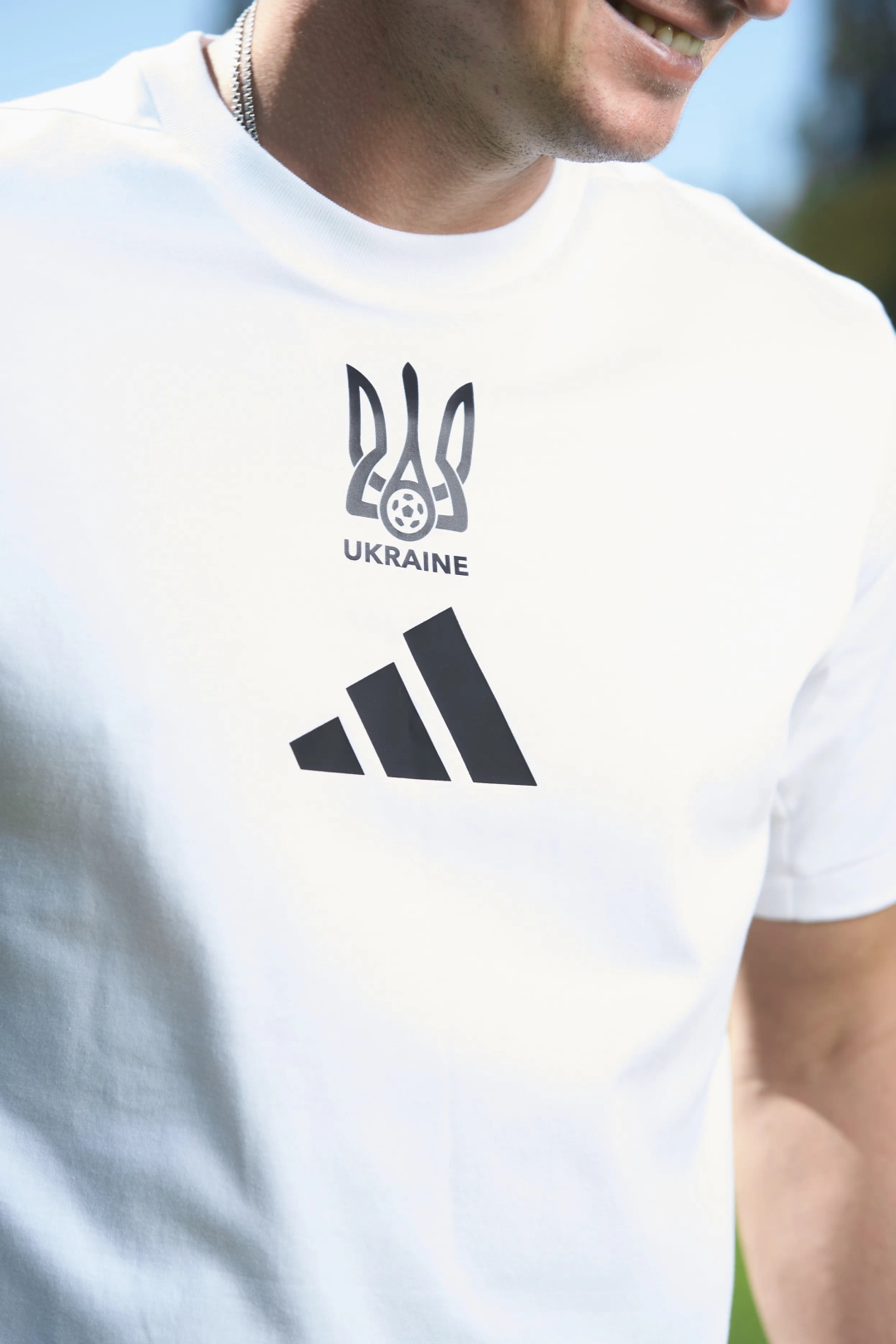 Футболка біла "Аdidas Z.N.E." https://shop.uaf.ua Розмір: S Футболка біла "Аdidas Z.N.E." Розмір: S