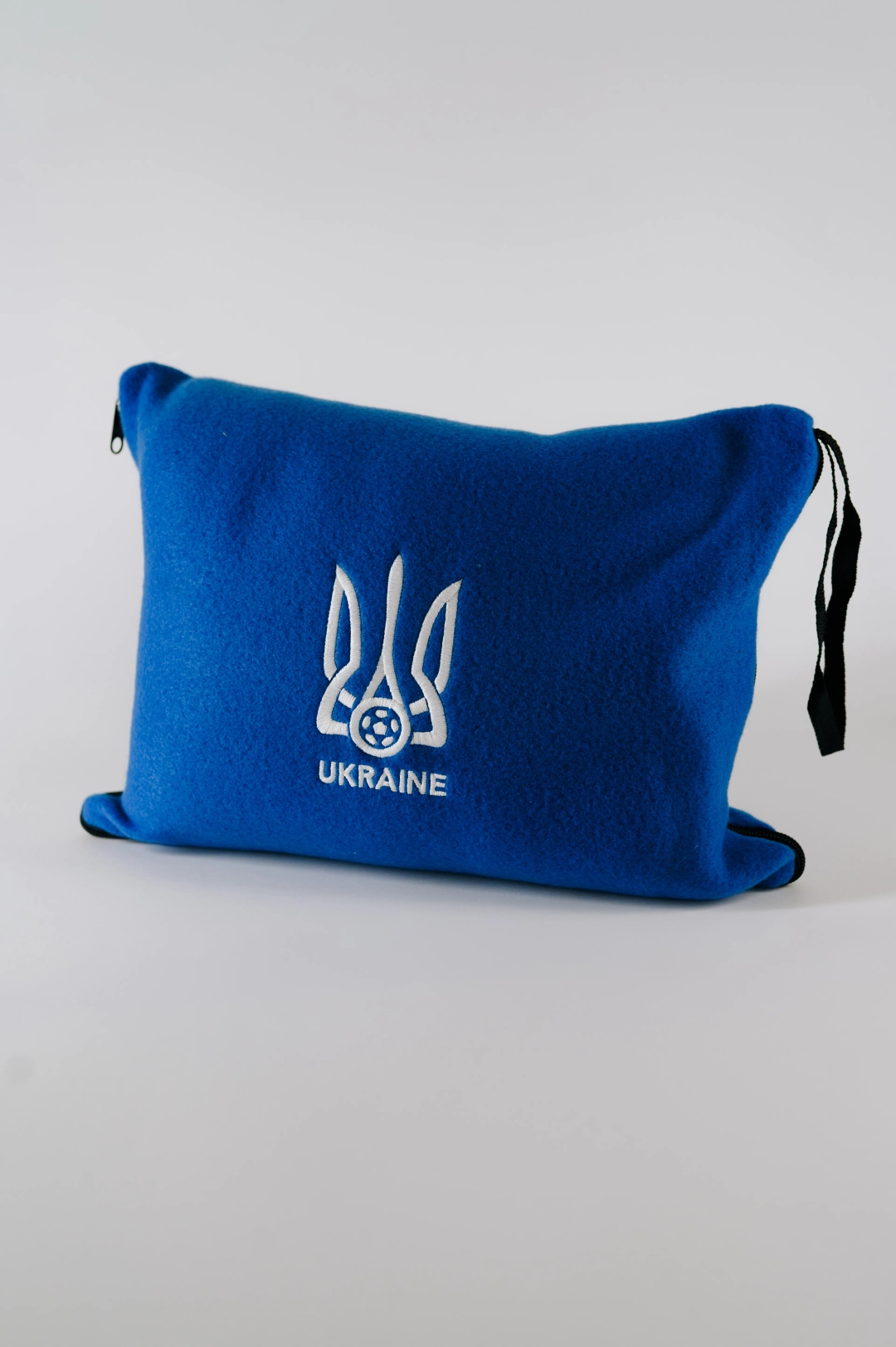 Плед-подушка УАФ https://shop.uaf.ua Плед-подушка УАФ